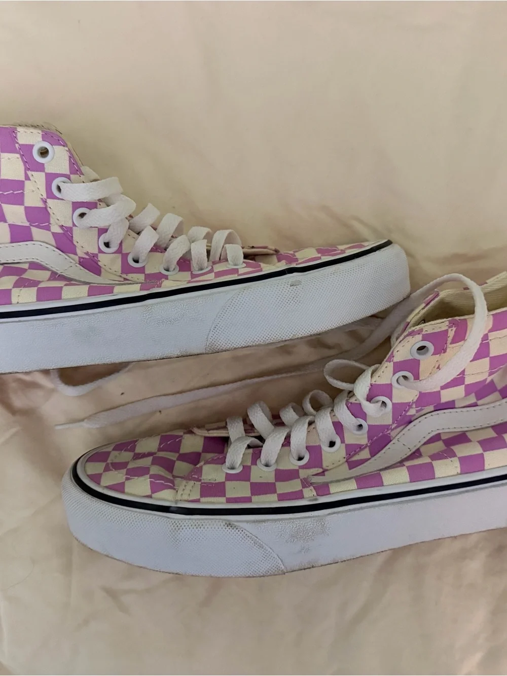 Van’s Lilac and White Checkered Lace-Up High-Top Sneakers (Sample) - Picture 3 of 8